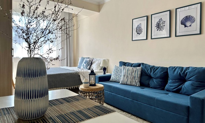 Almaty Apartamento | "Cancun" cozy studio in center of Almaty with WiFi, AC