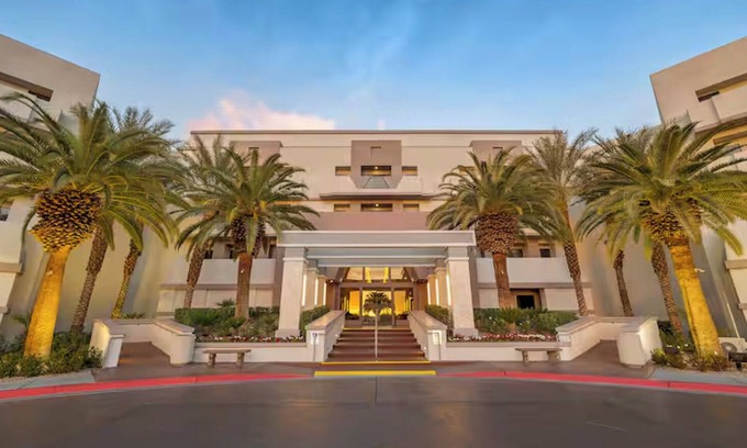 Enterprise Condominio | Cancun Resort Las Vegas 1BR Suite Saturday Check-In