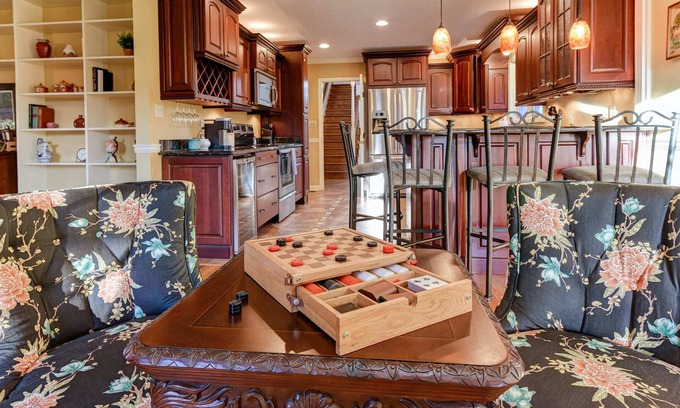 Fletcher Casa | CANE CREEK VILLA! Pool, Hot Tub, Game Room! Mountain View!