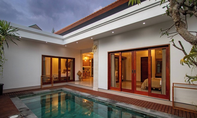 Umalas Villa | Canggu - Brand New Private Vila - Huge Pool