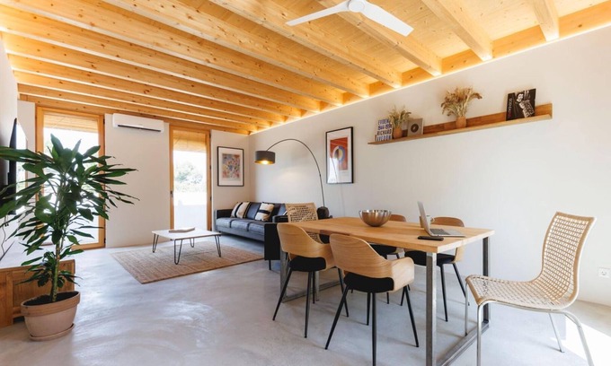el Carme Apartamento | Dúplex Canigó - Apartamento vacacional en Girona | Bravissimo