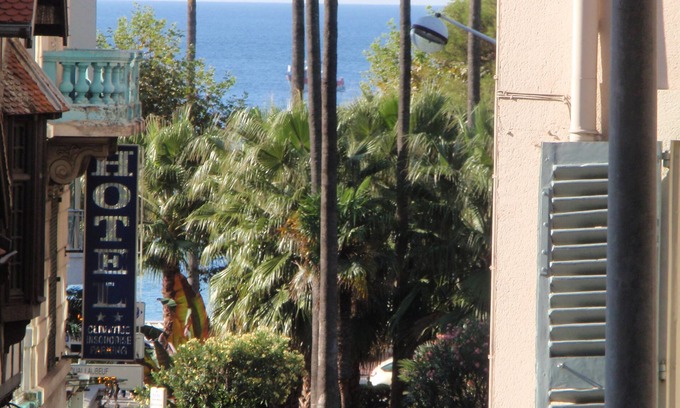 Le Suquet Apartamento | CANNES: Midi beach 2 minutos / 45 m² aire acondicionado / Vista al mar / Estacionamiento privado / Internet-Wifi