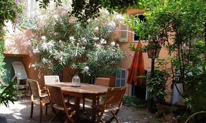 Le Suquet Casa | CANNES, STA1*** Near MER&CONGRES / JARDIN