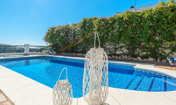 Los Romanes Villa | Cantoblanco II Viñuela by Ruralidays