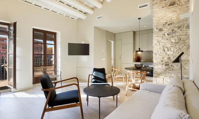 Old Town Apartamento | Canvas Apartments & Lofts Girona