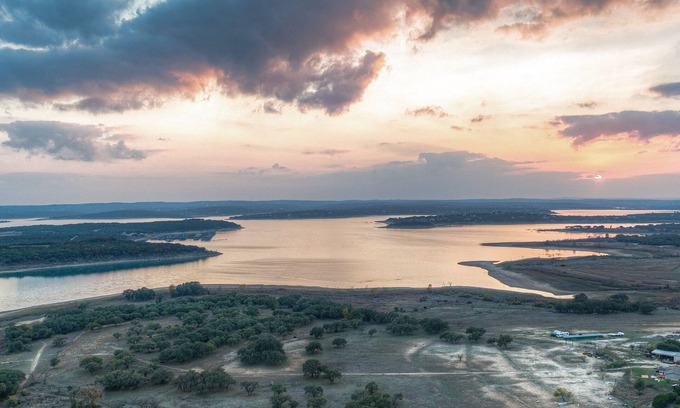 Canyon Lake Cabaña | Canyon Lake Grill and Firepit Walk to Lake