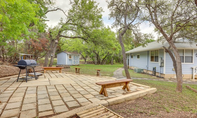 Canyon Lake Casa | Canyon Lake Home w/ Resort Amenities & Fire Pit!