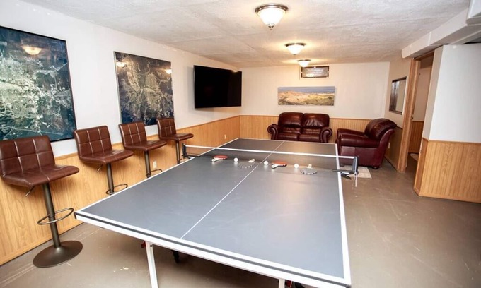 Rapid City Casa | ✶Canyon Lake✶PingPong✶Golf Course Close✶Garage✶