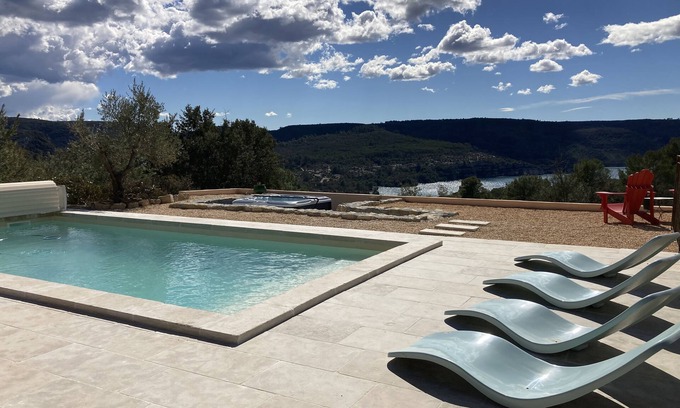 Esparron-de-Verdon Villa | "cap Esparron" Belle Villa 4 Étoiles Splendide vue lac et Piscine