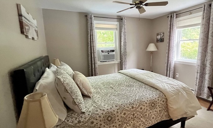 Centerville Apartamento | Cape Cod Hideaway: Private Guest Suite with Pool