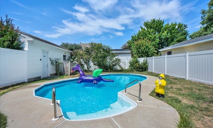 North Cape May Casa | Cape Escape con piscina!