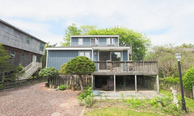 Cape May Point Casa | Dog-Friendly Cape May Point Cottage | Steps to Beach, Sleeps 7