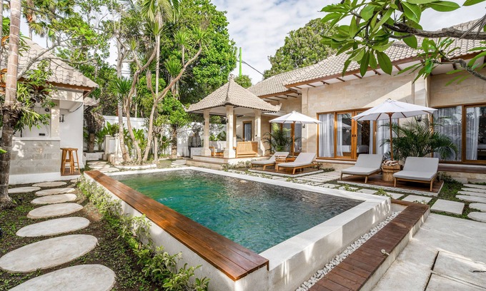 Penestanan Villa | Brand New Capella Villa by DH