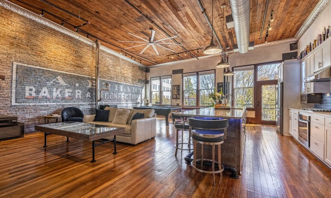 Hot Springs Condominio | Capone's Loft: el lugar de lujo más exclusivo para alojarse en el centro de Hot Springs.