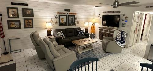 Midtown Ocean City Apartamento | Captain's Quarters