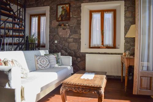 Mithimna Casa | Captain's View