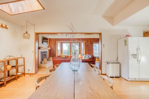 Pacific City Casa | Captains Cottage