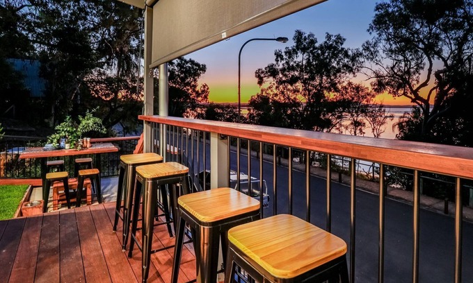 Seventeen Seventy Casa | Captains retreat 1770 Waterfront