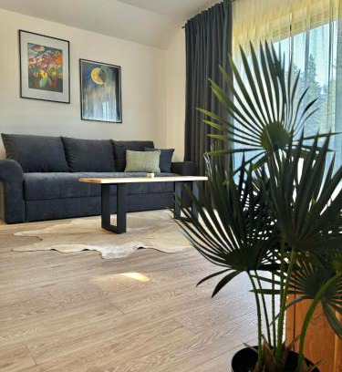 Vladeni Apartamento | Cara Grand Chalet