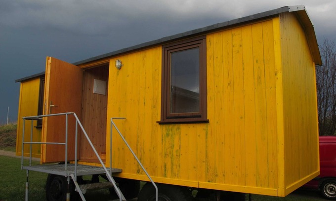 Buchberg Cabina | Caravan 2, left side - Caravan in the Wangelin garden with summer kitchen -