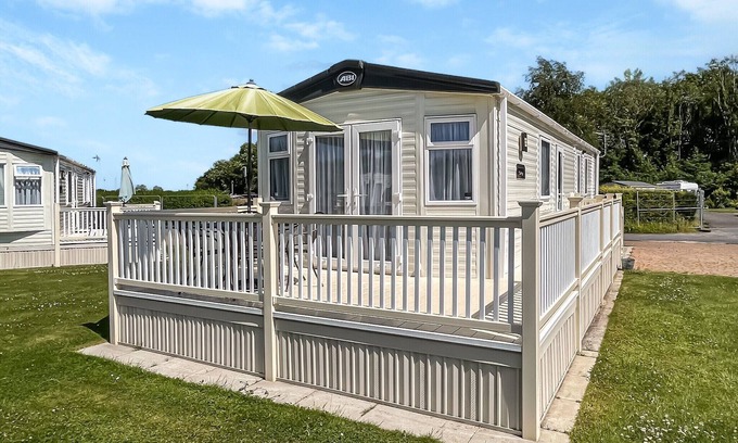 Alford Casa | 2 bedroom accommodation in Woodthorpe