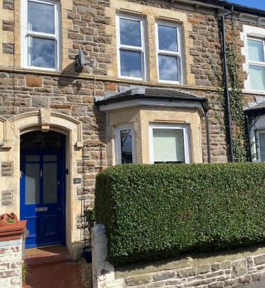 Splott Casa | Cardiff - Home from Home