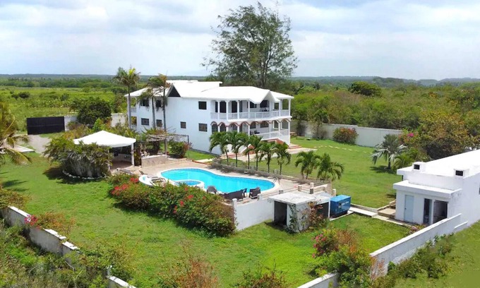 Sabana Palenque Villa | Caribbean Oceanview Villa Alia for 20 guests w/ pool, bbq, basket