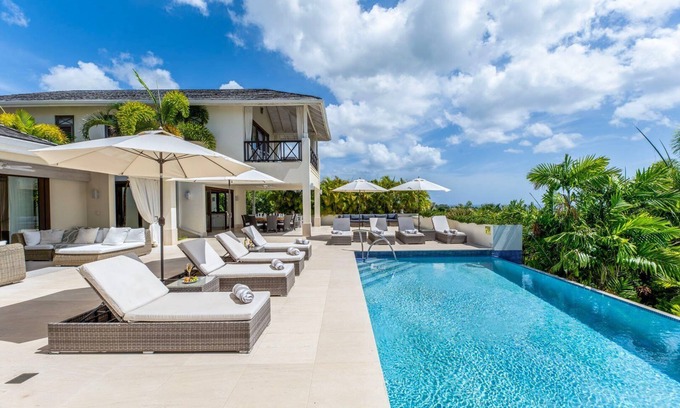 Merlin Bay Villa | Caribbean Sea Vistas - Infinity House (6 bed)
