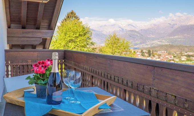 Colico Piano Apartamento | Carlo C Country House Holiday Apartment