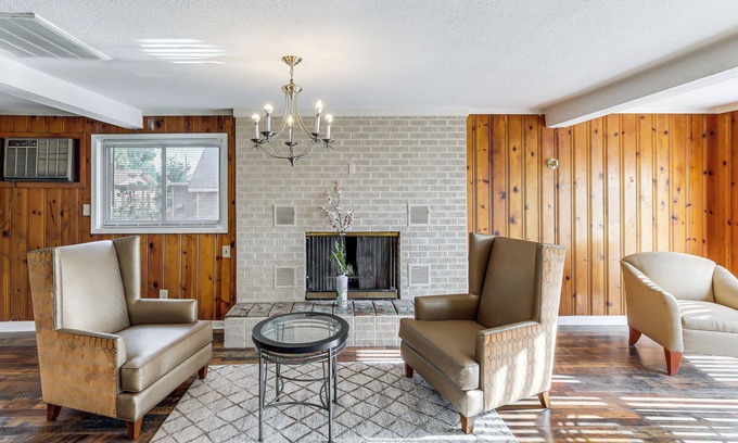 Carlsbad Casa | Carlsbad Home ~ 22 Mi to Nat'l Park!