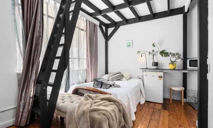 Carlton North Apartamento | Carlton- loft studios. Guests house. #TaylorSwiftEras #Melbourne