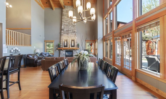Blind Bay Casa | Propiedad frente al lago Shuswap - perfecto para grupos grandes!