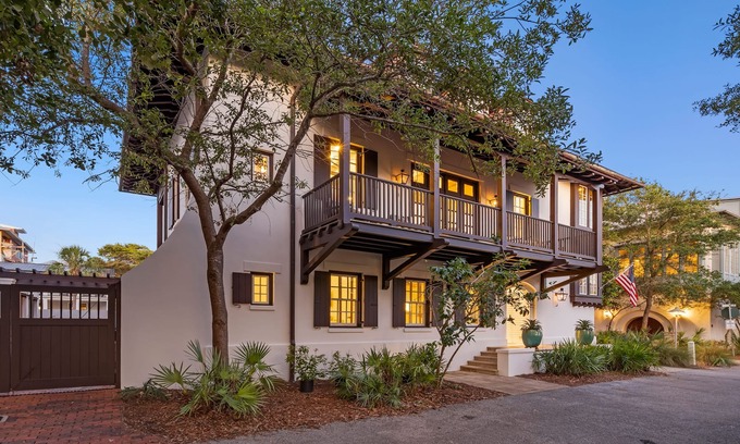 Panama City Beach Casa | AL SUR DE 30A, BICICLETAS GRATUITAS / GIMNASIO / TENIS, ASCENSOR, HERMOSA ZONA EXTERIOR