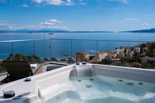 Opatija Apartamento | Carmen Residence Apartments