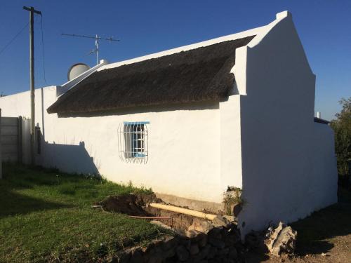 Bredasdorp Casa | Carneddie cottage-garden