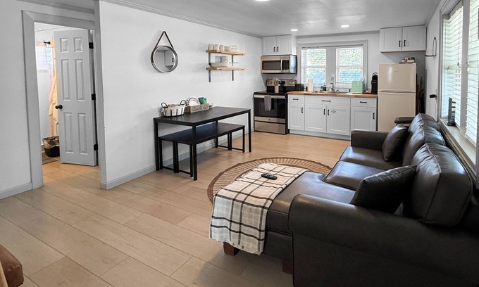Kure Beach Cabaña | Carolina Cottage @ Kure~ Beach, Fishing, Pool, Kure Pier