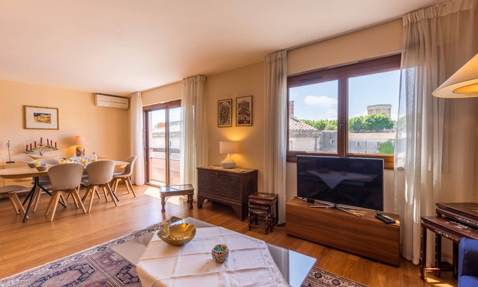 Historic Centre Apartamento | Carré du roi - Première conciergerie