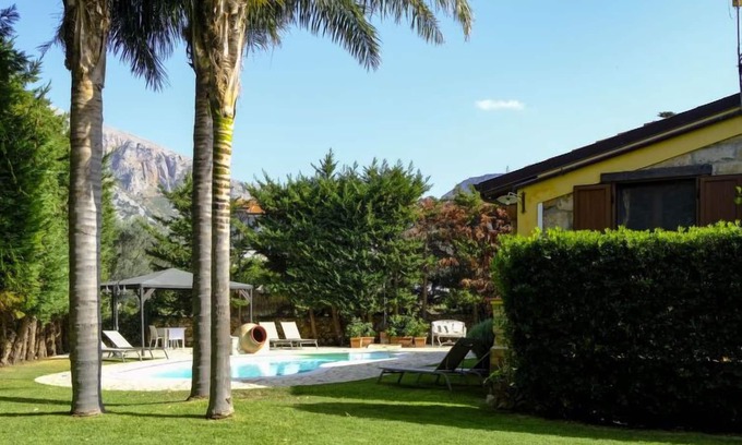 Cinisi Casa | Carta Fashion by Interhome