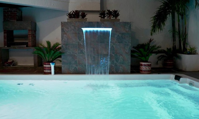 Chino Casa | Cartagena Classics - Omega House