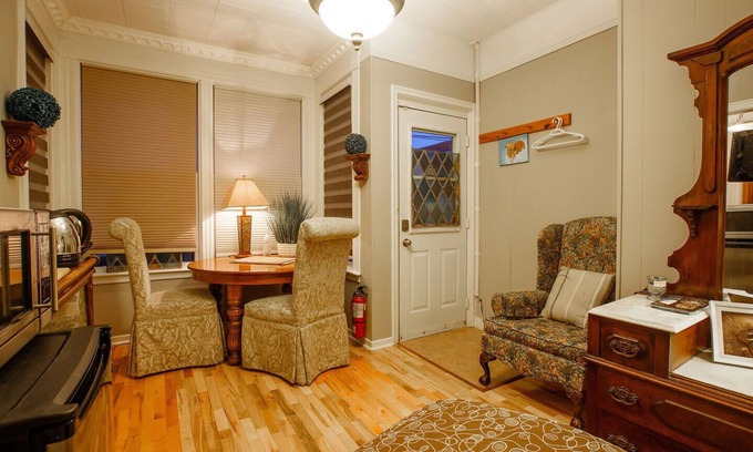 Queens Apartamento | Carter's Beach Suite. Cozy 2some, kitchen, priv. entrance, center Liverpool.
