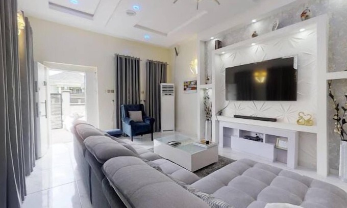 Ofin Apartamento | Carter's Luxury Apartment