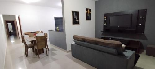 Limeira Casa | Casa 2 quartos com Garagem