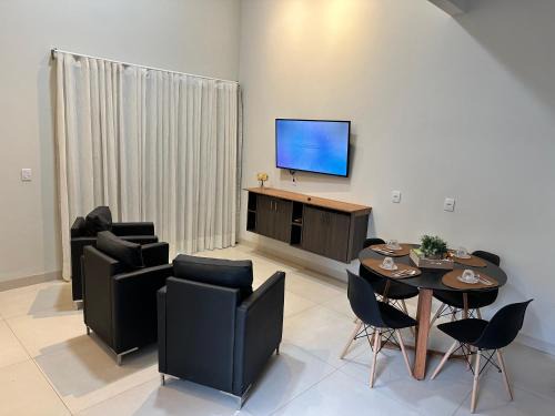 Nova Mutum Apartamento | Casa 2 quartos, completa, com churrasqueira e garagem - Villa Bella