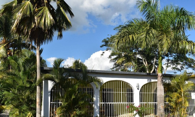 Bella Vista Casa | CASA 4 HABITACIONES EN BOCA CHICA RD.A MINUTOS DE LA PLAYA , TRANSPORTE DISP