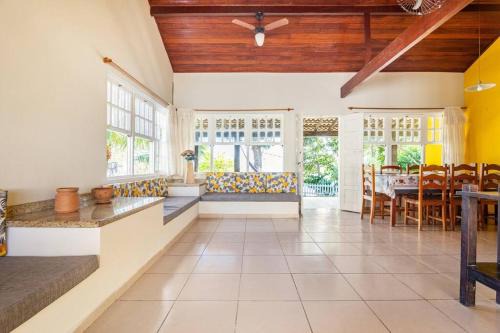Sao Pedro da Aldeia Casa | Casa 4 quartos, 2 suítes c/acessibilidade