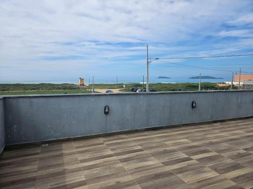 Praia do Ervino Villa | Casa a 100m da praia com Wi-Fi BK9174