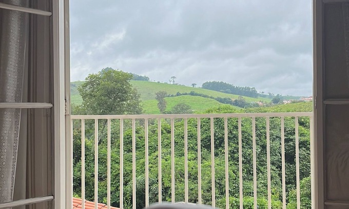 Caldas Casa | Casa Aconchegante com Vista Para a Serra