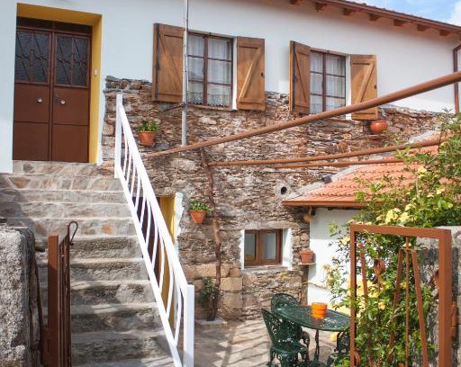 Carvalhais Apartamento | Casa Adalcina (casa d'avó)