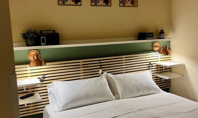 Mezzago Apartamento | CASA AIDA B&B by Opera House