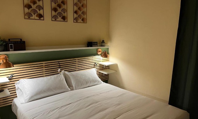 Mezzago Apartamento | Casa Aida